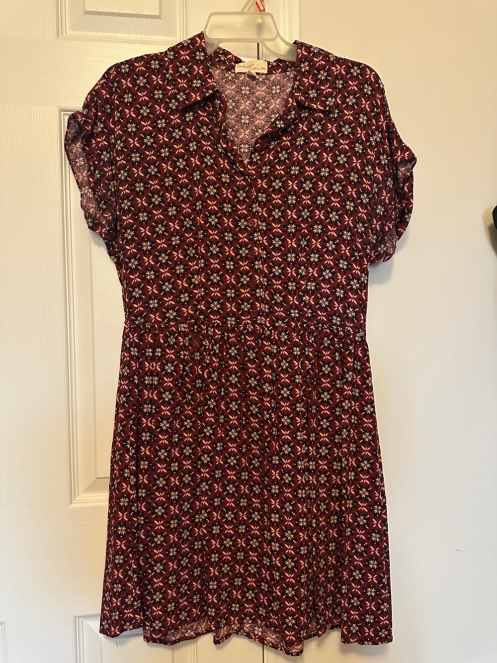 Stylish Wine-Print Short Sleeve Mini Dress